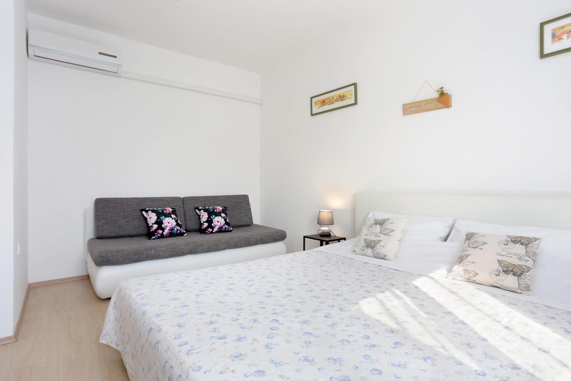 Seaside Holiday House Poljica, Trogir - 5161 Марина Номер фото